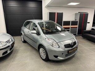 TOYOTA YARIS 1.3 BENZINE *CARPLAAY*NAVIGASI*