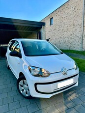 Volkswagen UP/ 1.0 benzine/ bj2013 / 107.000km/ euro 5