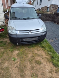 Citroen berlingo 2003 essanse 260000km