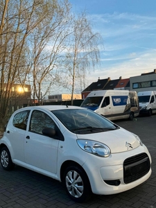 Citroen C1 gekeurd voor verkoop van 2011 met 76dkms 1000cc