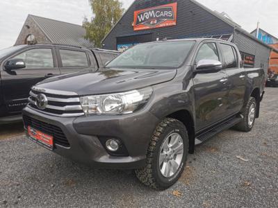 Toyota Hilux 2.4D4D UTILITY in uitstekende algehele staat