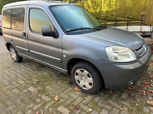 Citroen berlingo 1.4 benzine/2004/ airco/export