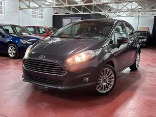 Ford Fiesta 1.0i Ecoboost Titanium • Gekeurd voor verkoop