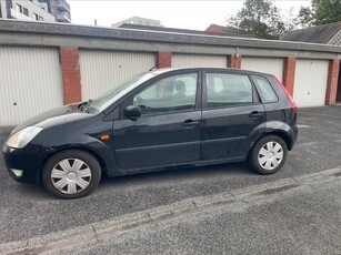 Ford fiesta benzine 2005 export