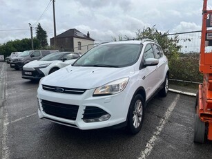 Ford Kuga !!!MARCHANDS UNIQUEMENT!!!