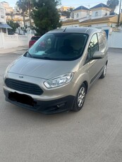 Ford Transit courier 1.0 benzine MET airco EN camera