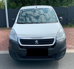 Peugeot Partners long châssis // 1.6hdi 90ch