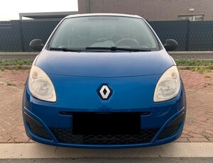 Renault Twingo II 1.2i //