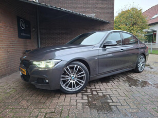 BMW 3-serie 320i M Sport Edition 184PK Auto. Navigatie / Apple Car Play / Led Verlichting / Lederen Bekleding / 19Inch / Camera