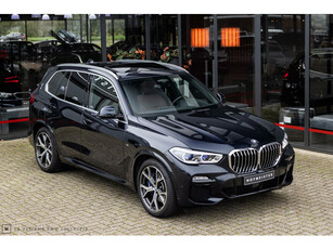 BMW X5 xDrive45e M-Sport | Skylounge | Volleder Merino | BTW