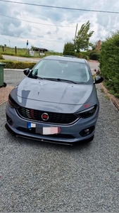 Fiat tipo sport maxton design full option