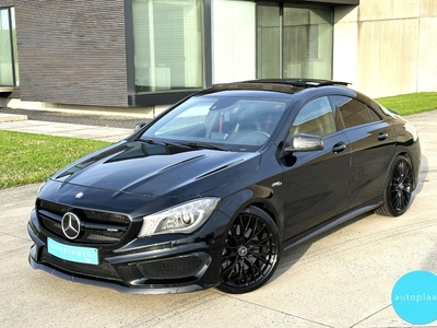 Mercedes CLA45 AMG Turbo 4-Matic 361pk! 7G-Tronic//Panorama