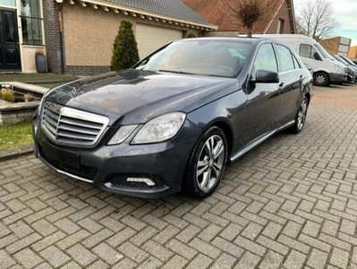 Mercedes E200 CDI BleuEFFICIENCY AVANTGARDE NAVI PDC