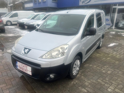 Peugeot Partner 1.6 HDI lichte vracht dubbele cabine / 5 ztp