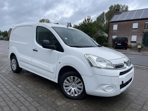 Citroën Berlingo 1.6 Benzine – Lichte Vracht – 1J GARAN