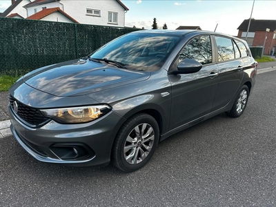 Fiat. Tipo Kombi 1.4 16V Lounge