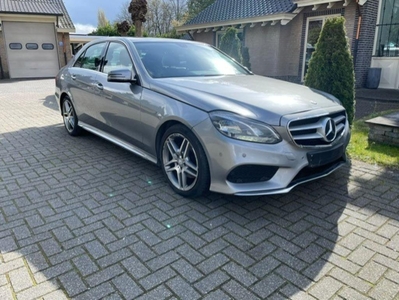 Mercedes E300 BlueTEC HYBRID AMGLINE COMAND LEDER