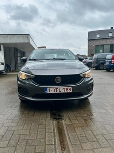 Fiat tipo sedan ideale beginners wagen