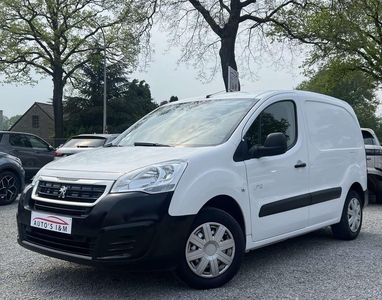 Peugeot Partner 1.6 HDi Lichte Vracht 2017 26Dkm Airco Garan