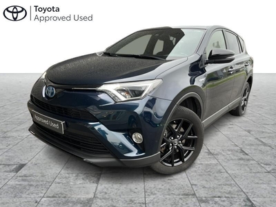 Toyota RAV-4 4x4 Black Edition + Trekhaak