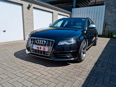 Audi S4 B8 v6 tfsi quattro 2009