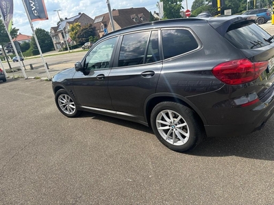 Auto te koop met nog 2,5 jaar garantie van bmw