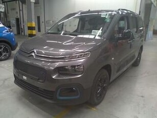 Citroen ?-Berlingo XL 50kW/h 136ch SHINE PACK Ecopremie 5000?