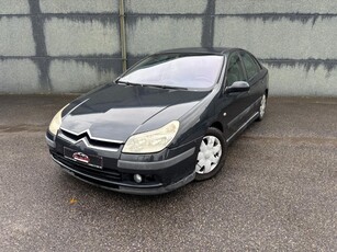 Citroen C5 1.6 HDI * ATT REMORQUE *