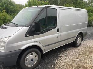 Ford transit t 330