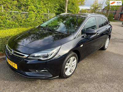 Opel Astra Sports Tourer 1.4 Online Edition 151PK Trekhaak Navigatie