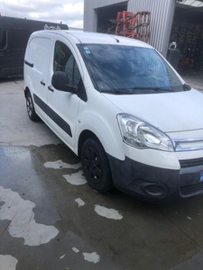 Citroen berlingo 1.6hdi/2012/ airco