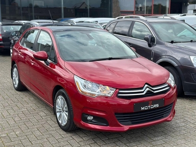 Citroën // C4