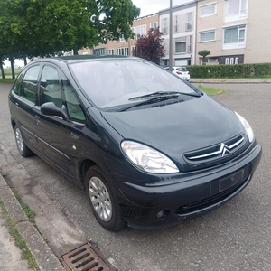 Citroën Picasso benzine met slechts 120dkm.