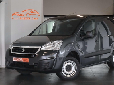 Peugeot Partner 1.6i Access Lichte vracht 3pl CruiseC Airco