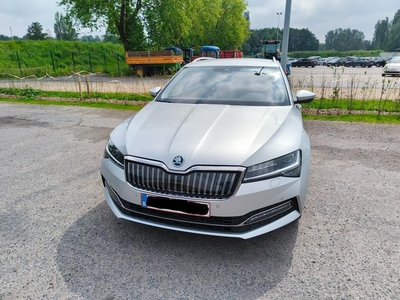 Skoda Superb 1.4TSI iV DSG Laurin & Klement ACC/Leder/Full