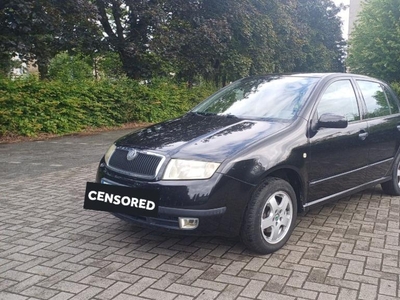 Skoda fabia 1.2 essence prête à immatriculé