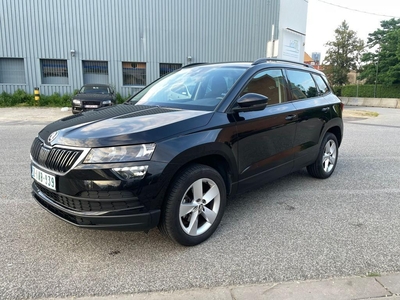 SKODA KAROQ 1.6 TDI 116 PK DSG 14400€ EXCL. BTW