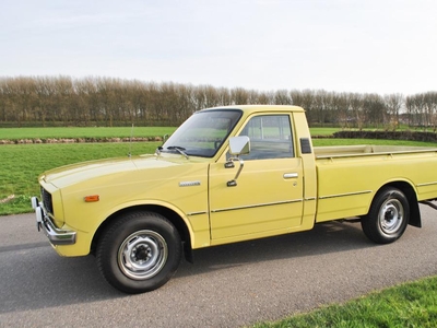 Toyota Hilux Pickup Long bed RN28L SR5 1977