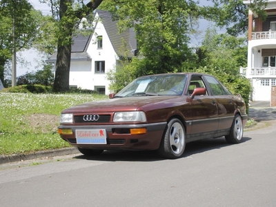 AUDI 90 berline b3 2.0E - 1989