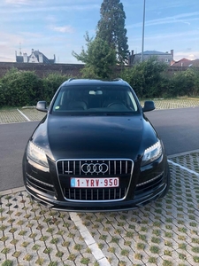 Audi Q7 S-line