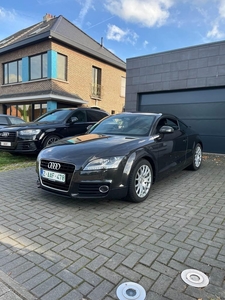 Audi TT Benzine bouwjaar 2011 euro 5