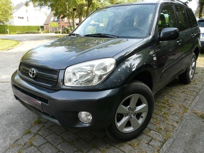 auto RAV 4