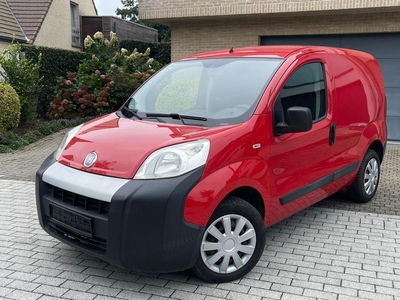 FIAT FIORINO CABINE / 1.4 ESSENCE / CARNET / TRÈS PROPRE !