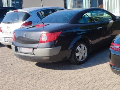 Koopje Renault Megane cabrio carman