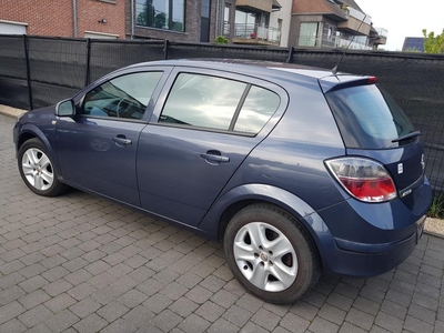 Opel Astra 1.7 CDTI. Van 2011. Euro 5.