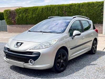 Peugeot 207sw Break 66kw 1.6 HDi Diesel 2008 Cruise Control