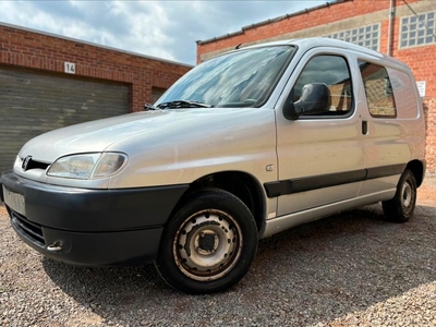 Peugeot Partner - 1.4 Benzine - 127 000 Km - Lichtvracht