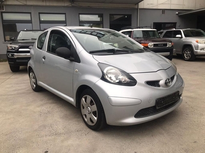 Toyota aygo essence année 2008