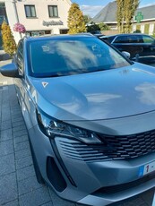 Auto Peugeot eHybrid Aut 225 pk zilvermetaalkleur