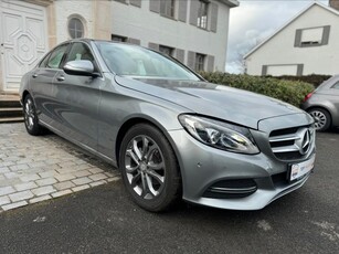 MERCEDES C-KLASSE / AUTOMAAT! / EERSTE EIGENAAR! / GEKEURD!